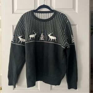 Women’s Green and White Sweater with Reindeer Pattern